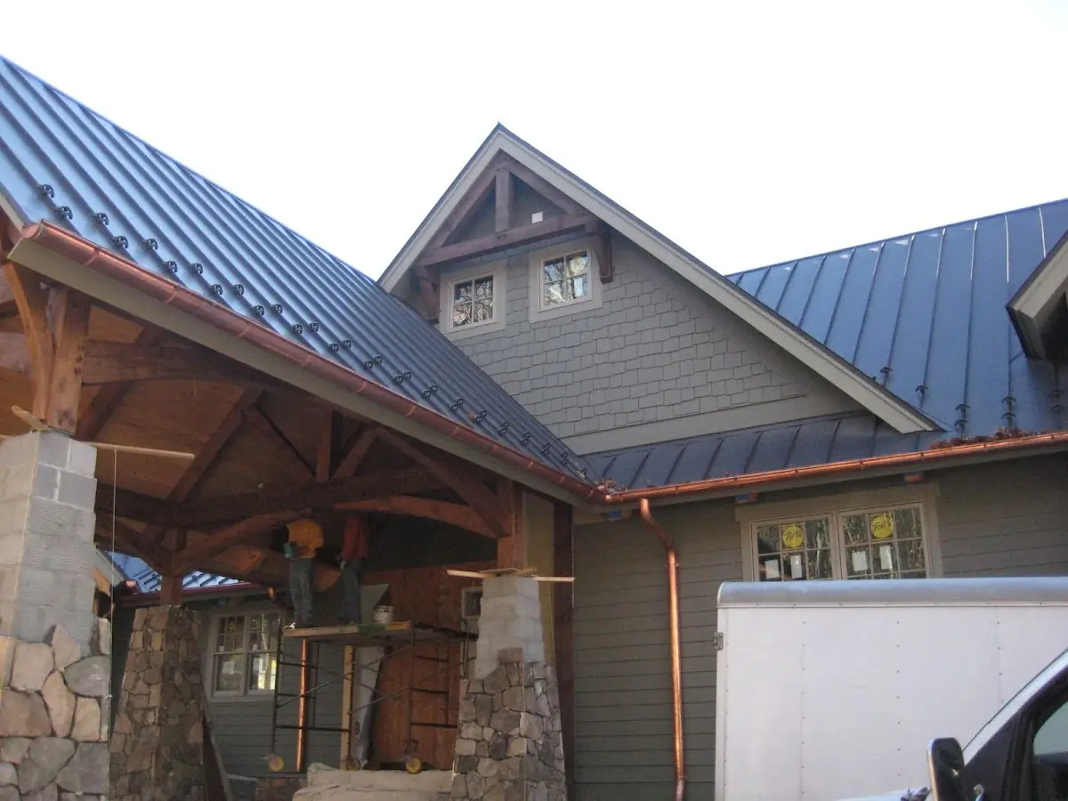 Craftsman Roofing team delivering quality roofing work in Scotchtown Hills